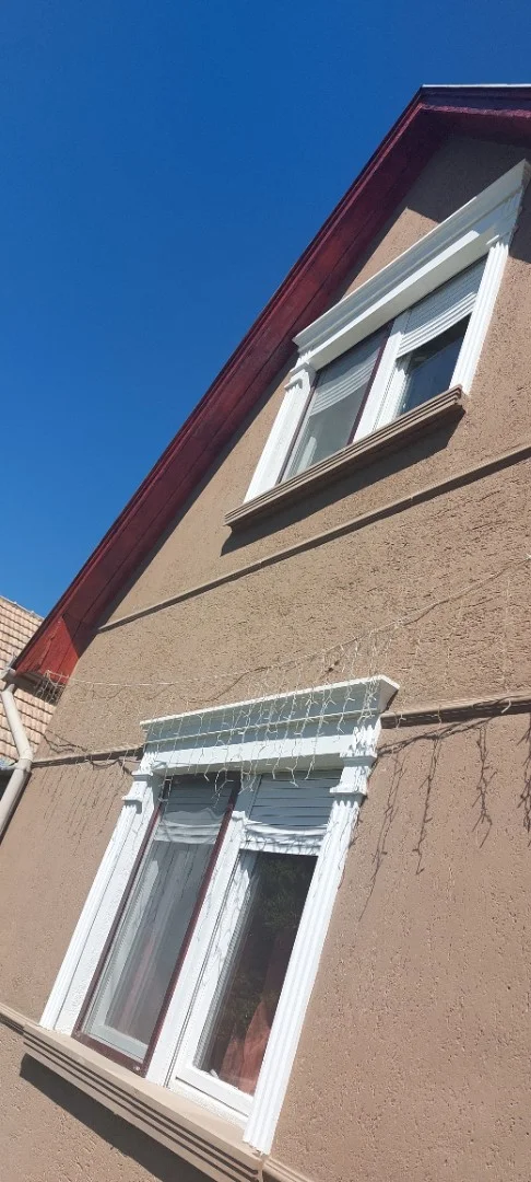 Eladó családi ház Rákóczifalva Szőlő ut