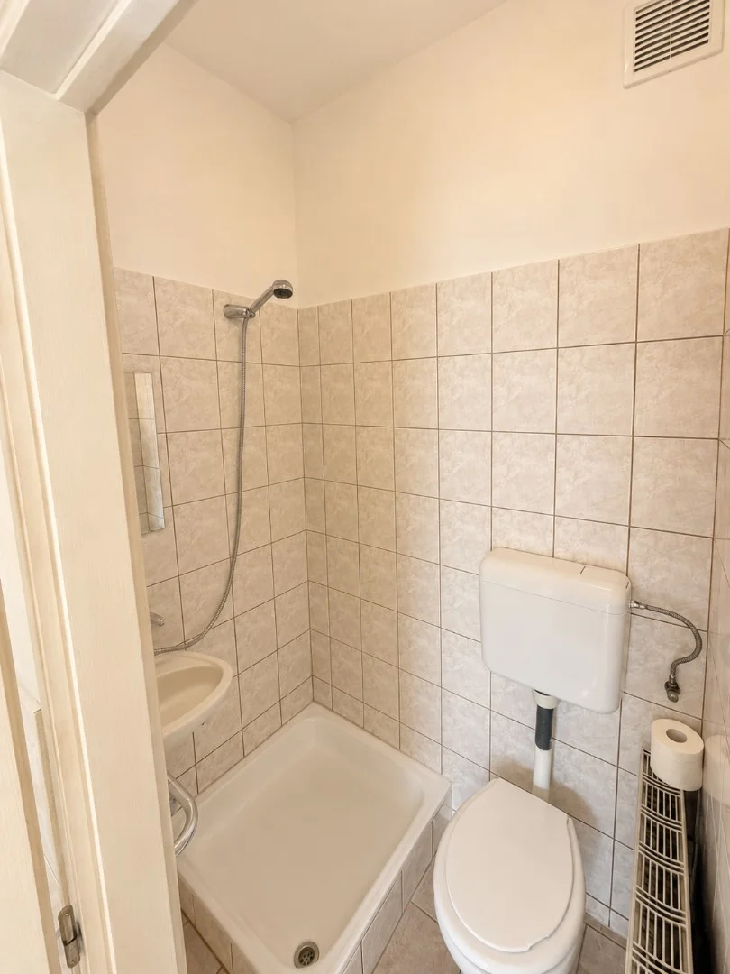 Eladó családi ház Csabdi - Kép 6