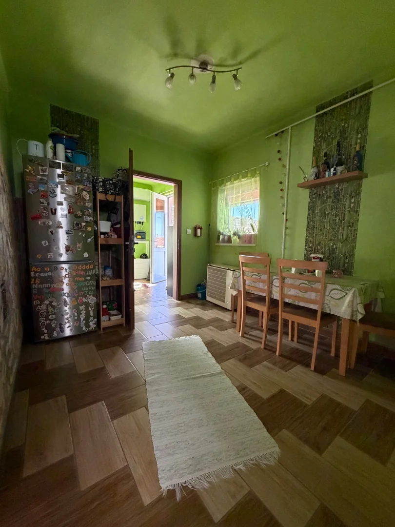 Eladó családi ház Péteri Rákóczi utca - Kép 10