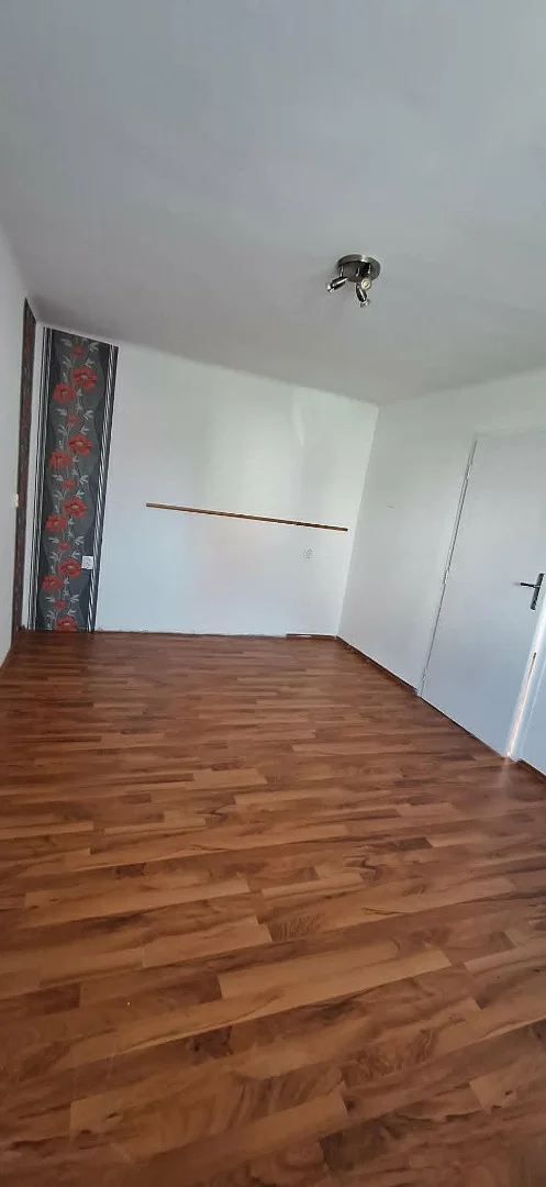 Eladó családi ház Pécs Kodó dűlő - Kép 12