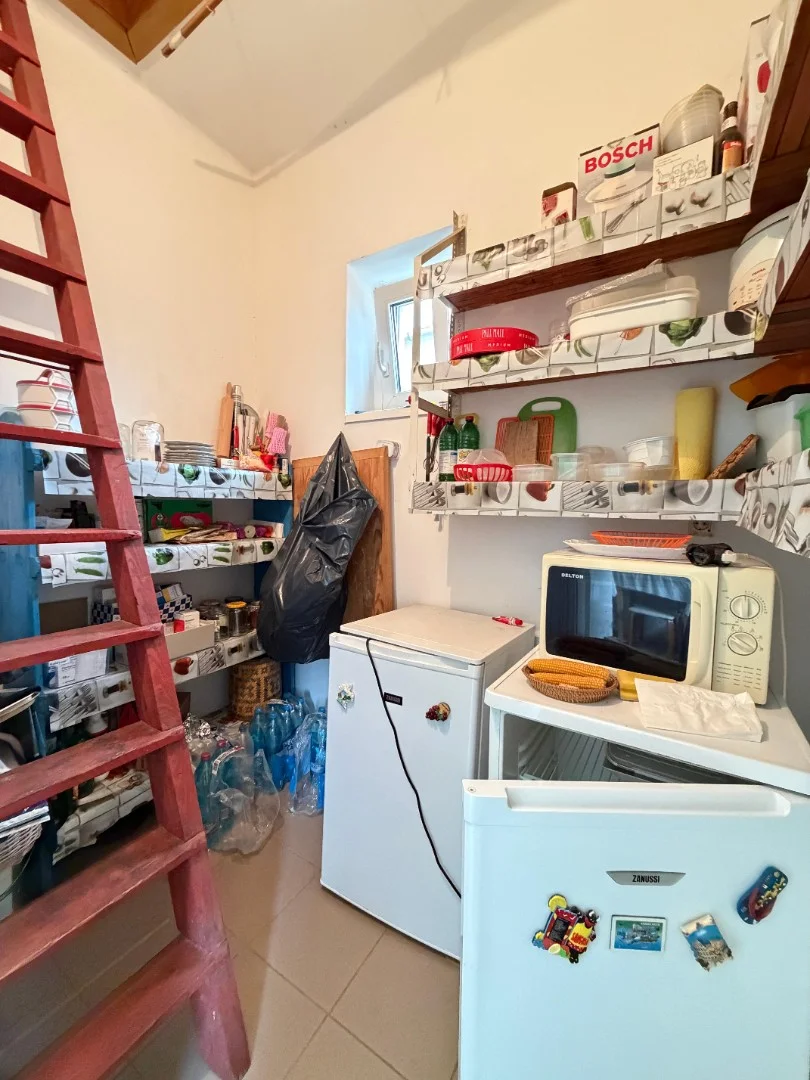 Eladó családi ház Pápa Élelmiszerbolt, fürdőszobaszalon közeli - Kép 11