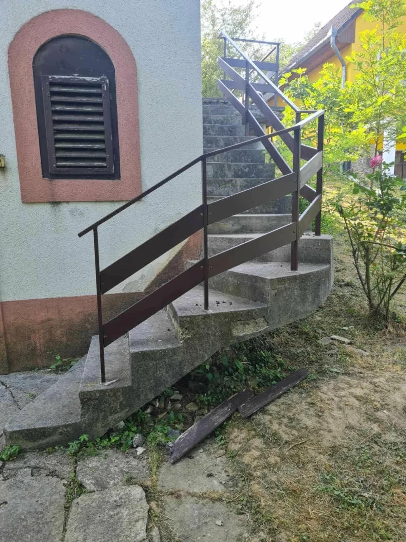 Eladó önálló nyaraló nyaraló / üdülő Rezi - Kép 4