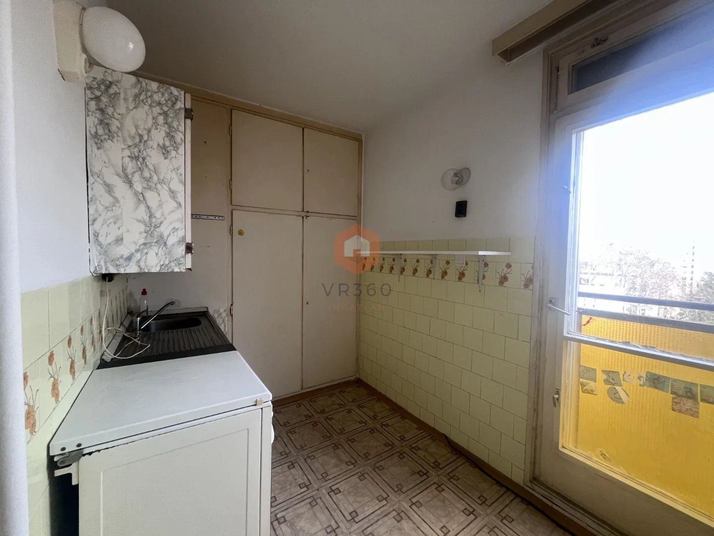 Eladó panel lakás Pécs Varsány - Kép 4