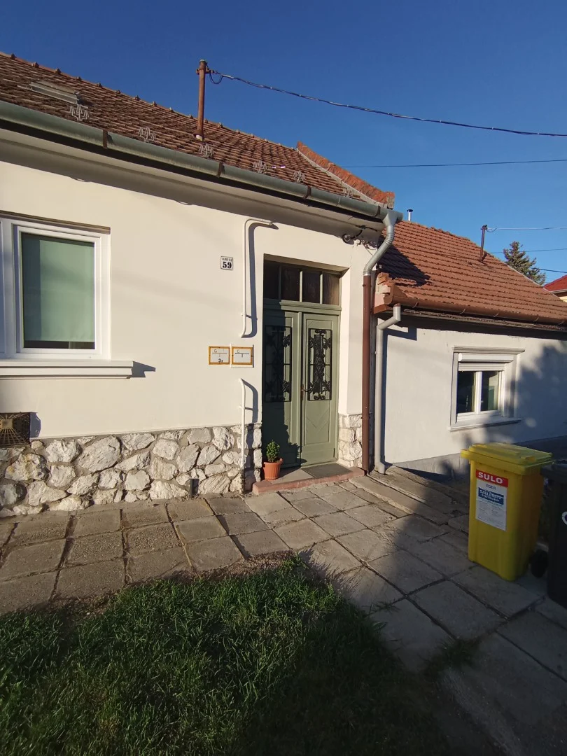 Eladó családi ház Eger Rajner Károly utca - Kép 2