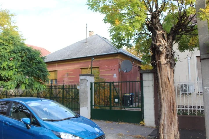 Eladó családi ház Budapest 15. ker. József Attila utca