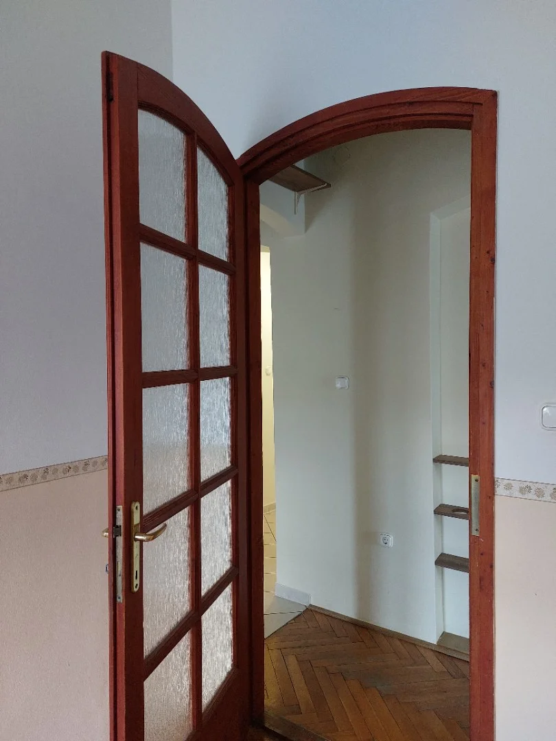 Eladó tégla lakás Baja Árpád utca - Kép 10