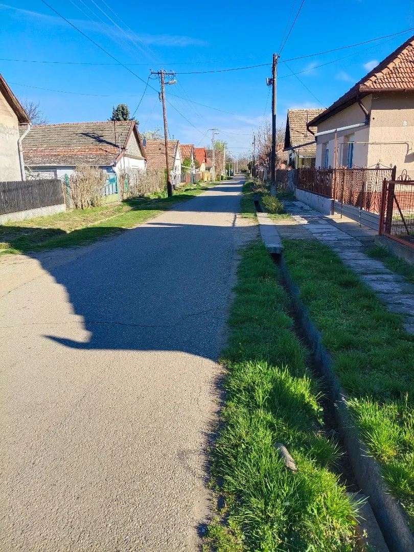 Eladó családi ház Tiszagyenda Alkotmány utca - Kép 9