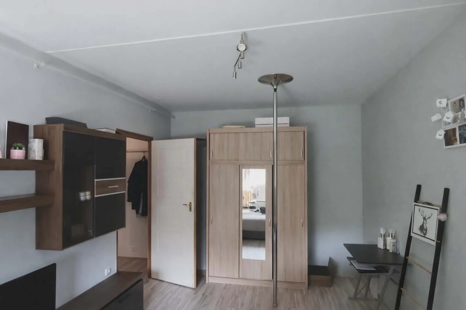 Eladó panel lakás Pécs Wallenstein Zoltán utca - Kép 5