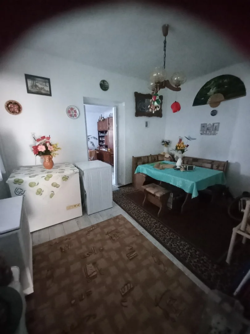 Eladó családi ház Hét Köztársaság - Kép 6