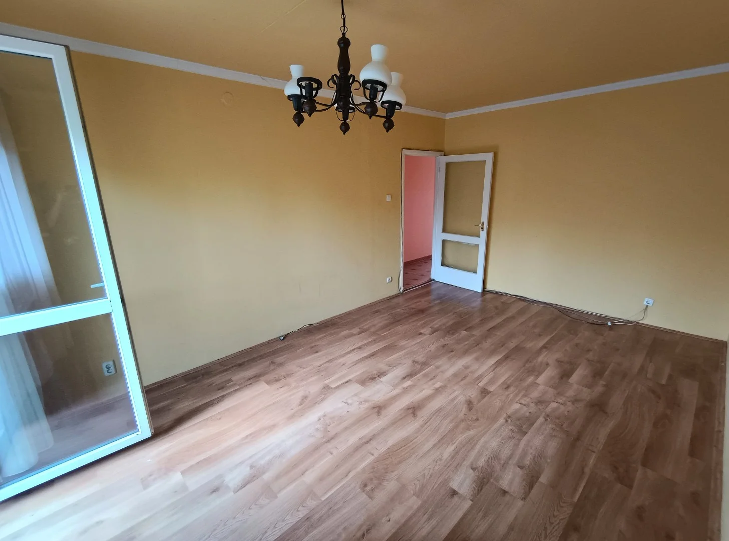Eladó panel lakás Debrecen Kishegyesi út - Kép 6