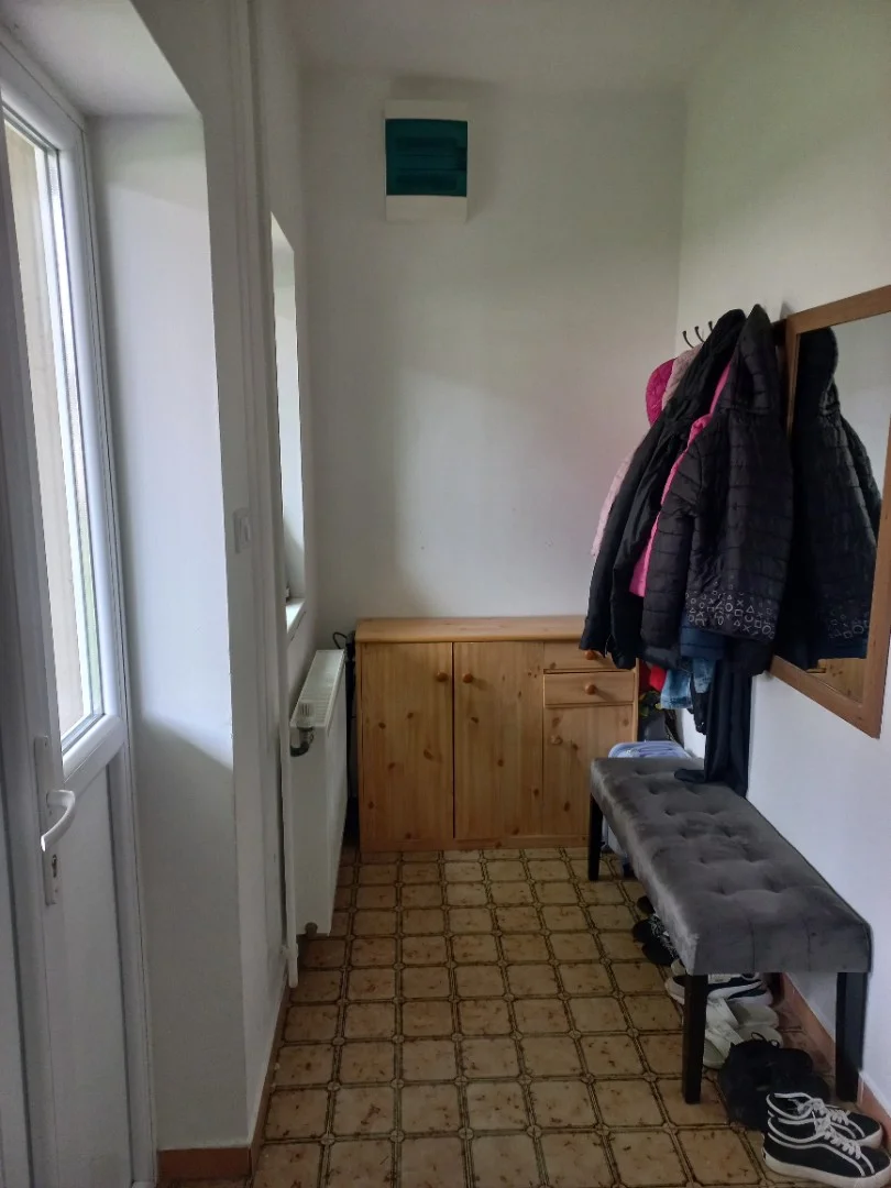 Eladó családi ház Madocsa Paksi út - Kép 3