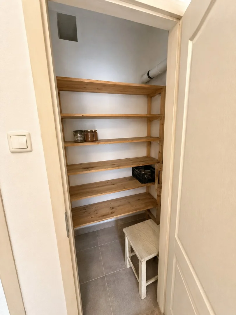 Eladó családi ház Csabdi - Kép 11