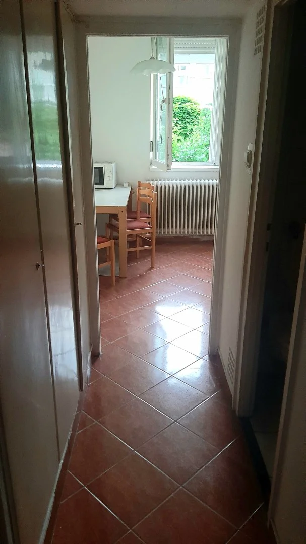 Eladó tégla lakás Győr Zrínyi - Kép 5