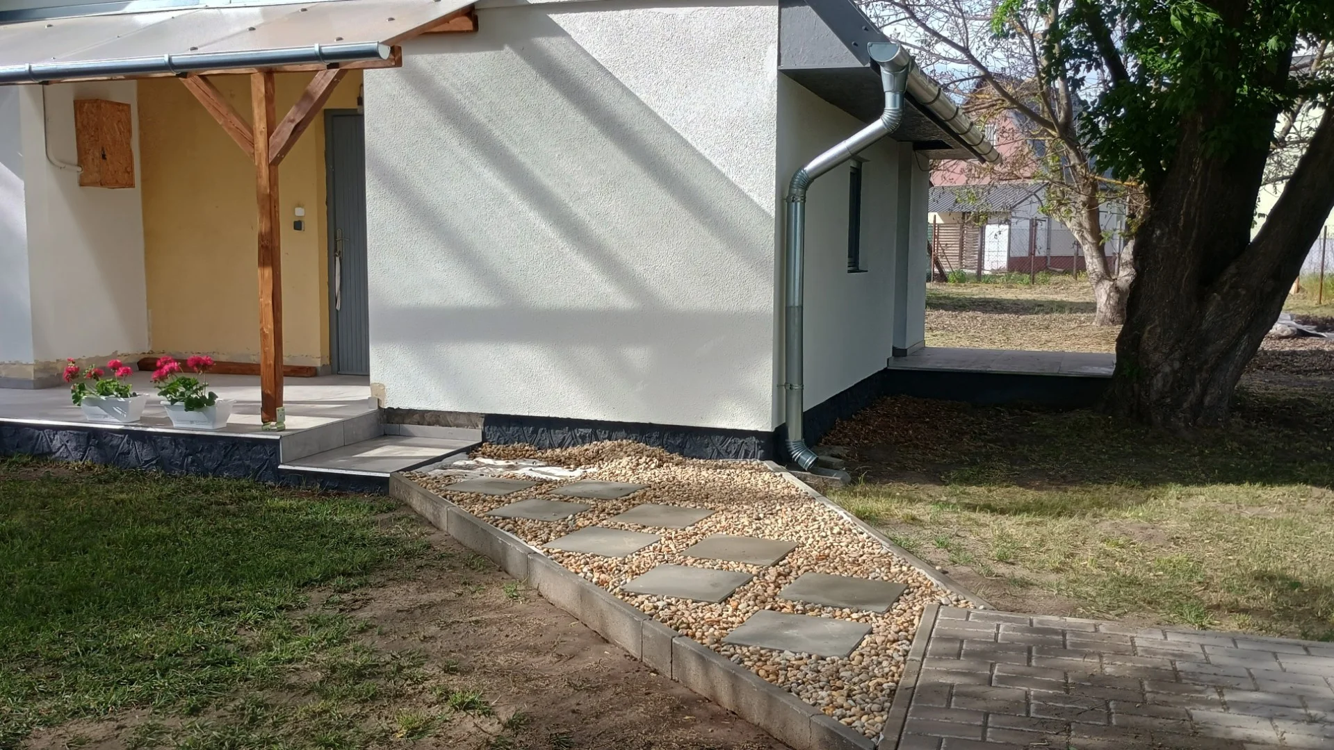 Eladó önálló nyaraló nyaraló / üdülő Tápiószentmárton Szárcsa utca - Kép 2
