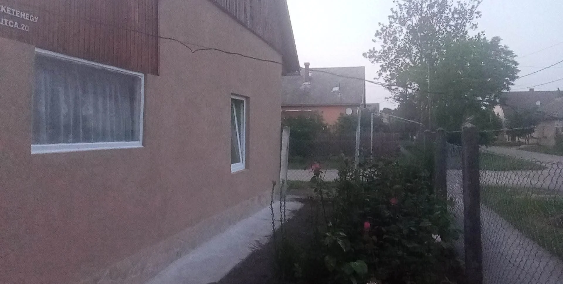 Eladó családi ház Kunhegyes Feketehegy