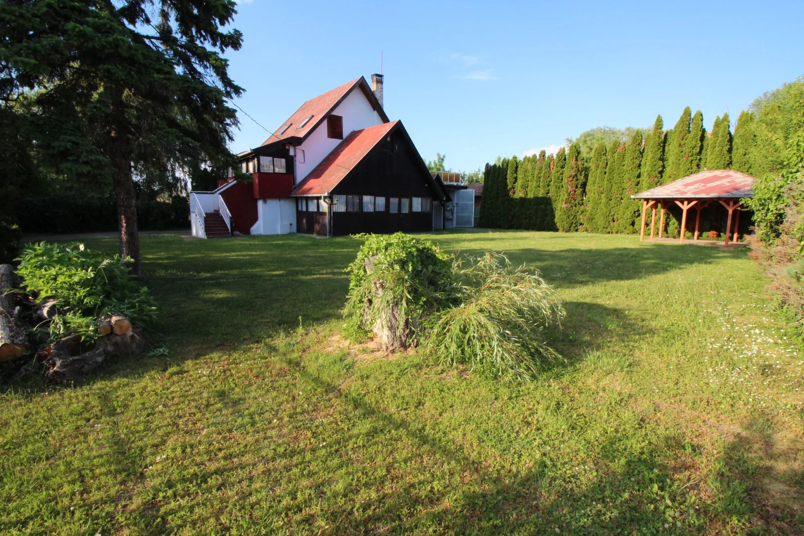 Eladó családi ház Balatonfenyves Örvös utca