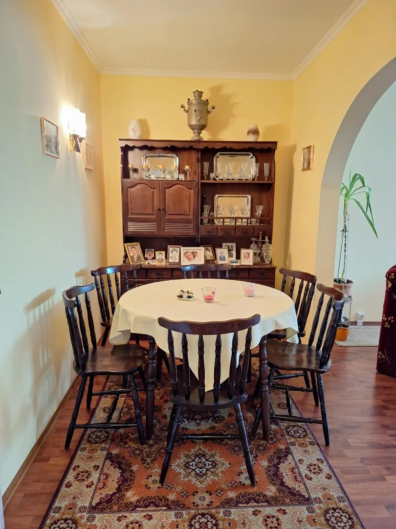 Eladó panel lakás Győr - Kép 4