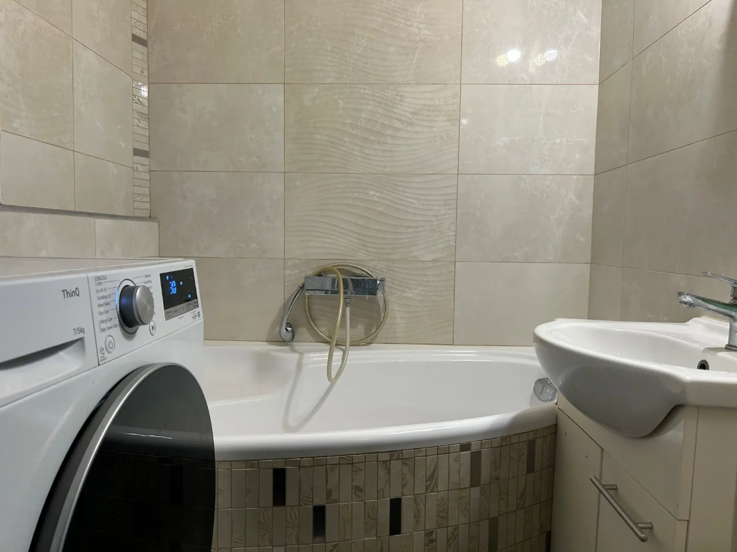 Eladó panel lakás Debrecen Ibolya - Kép 10