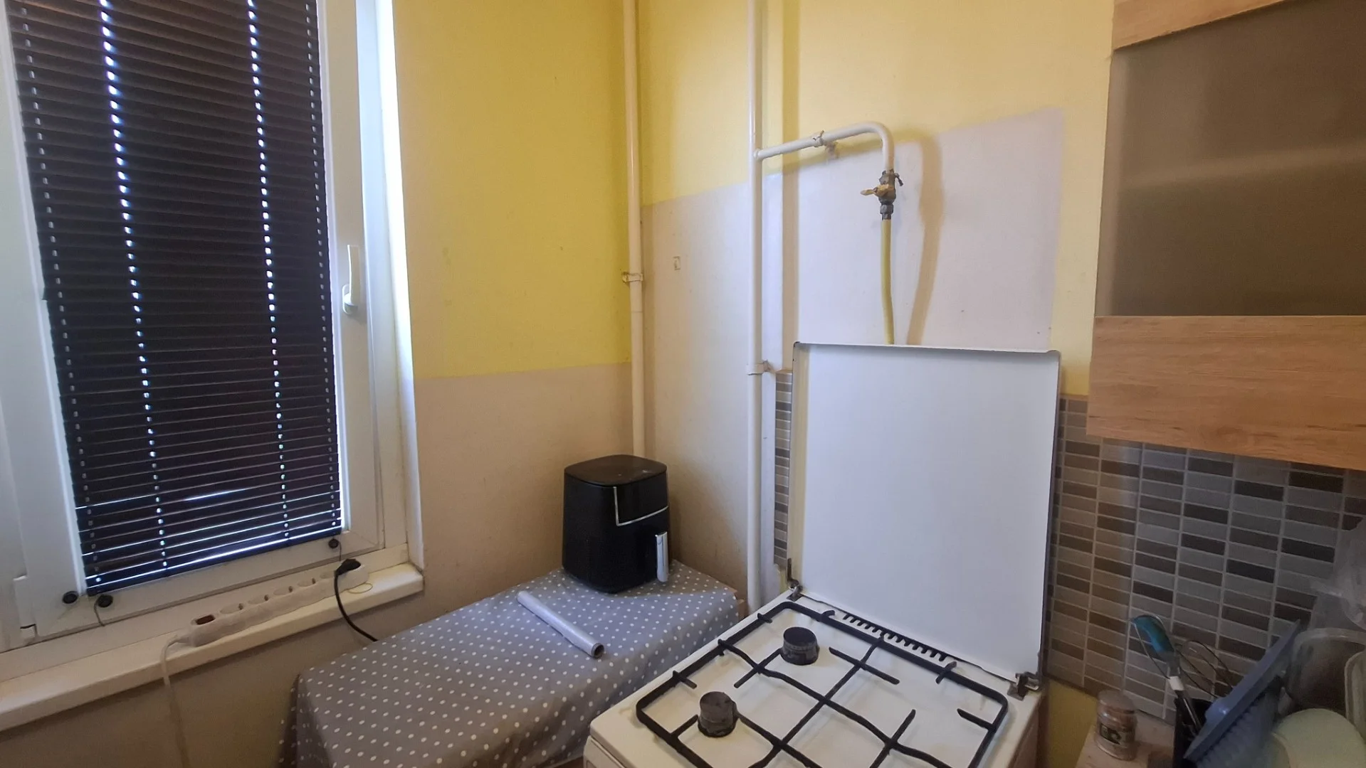 Eladó panel lakás Debrecen Domokos Lajos utca - Kép 2