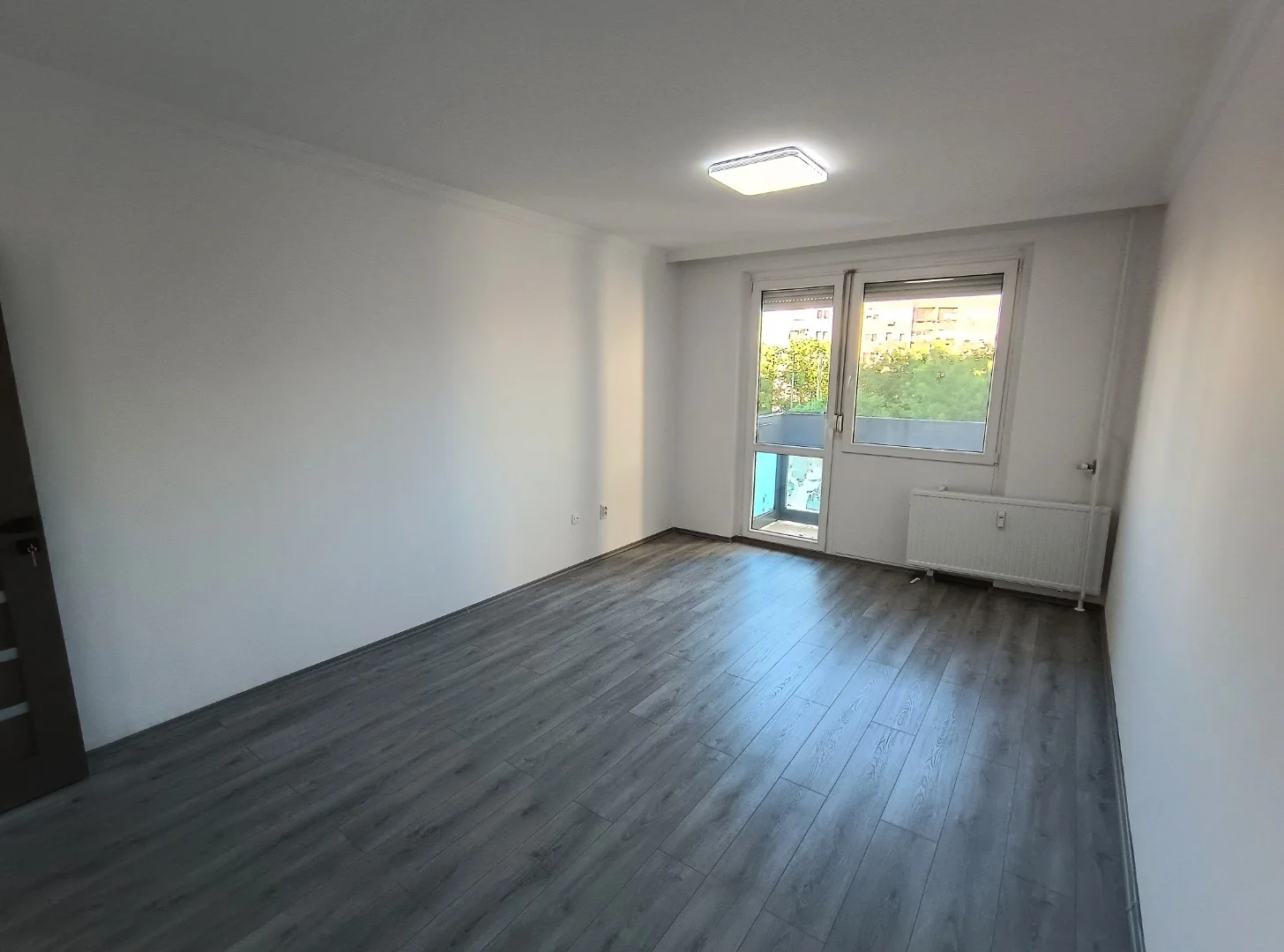 Eladó panel lakás Debrecen Cívis utca - Kép 4