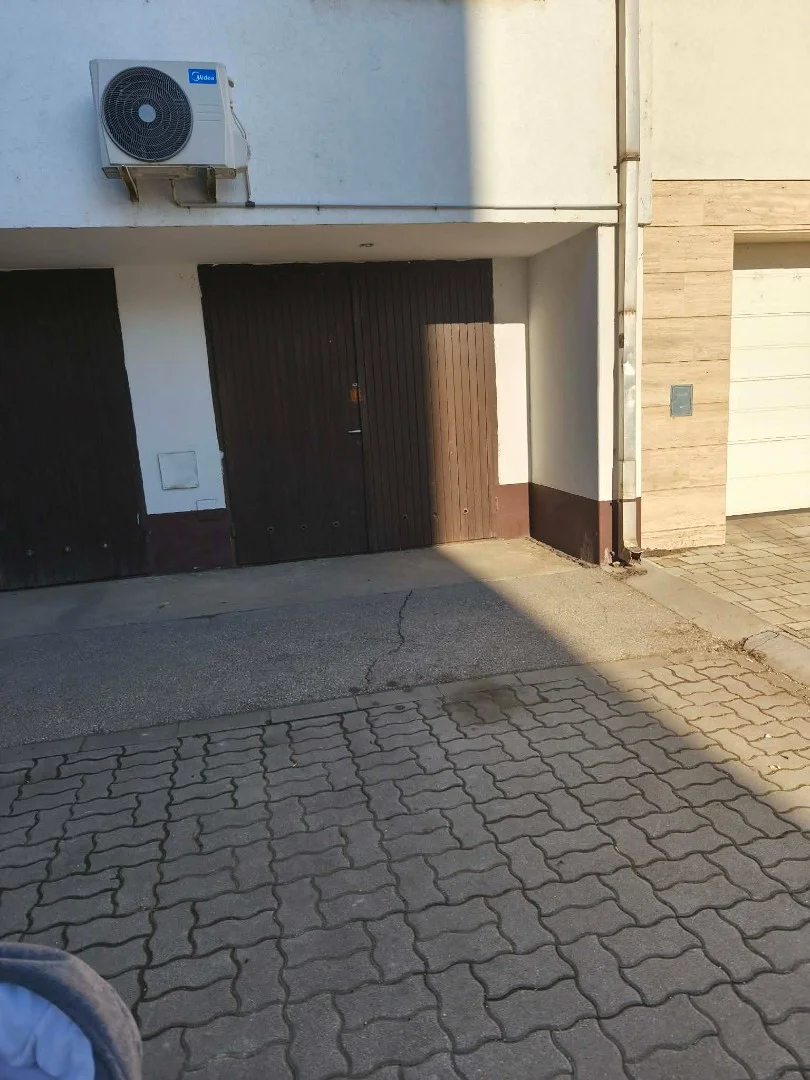 Eladó tégla lakás Szolnok Csokonai út - Kép 8