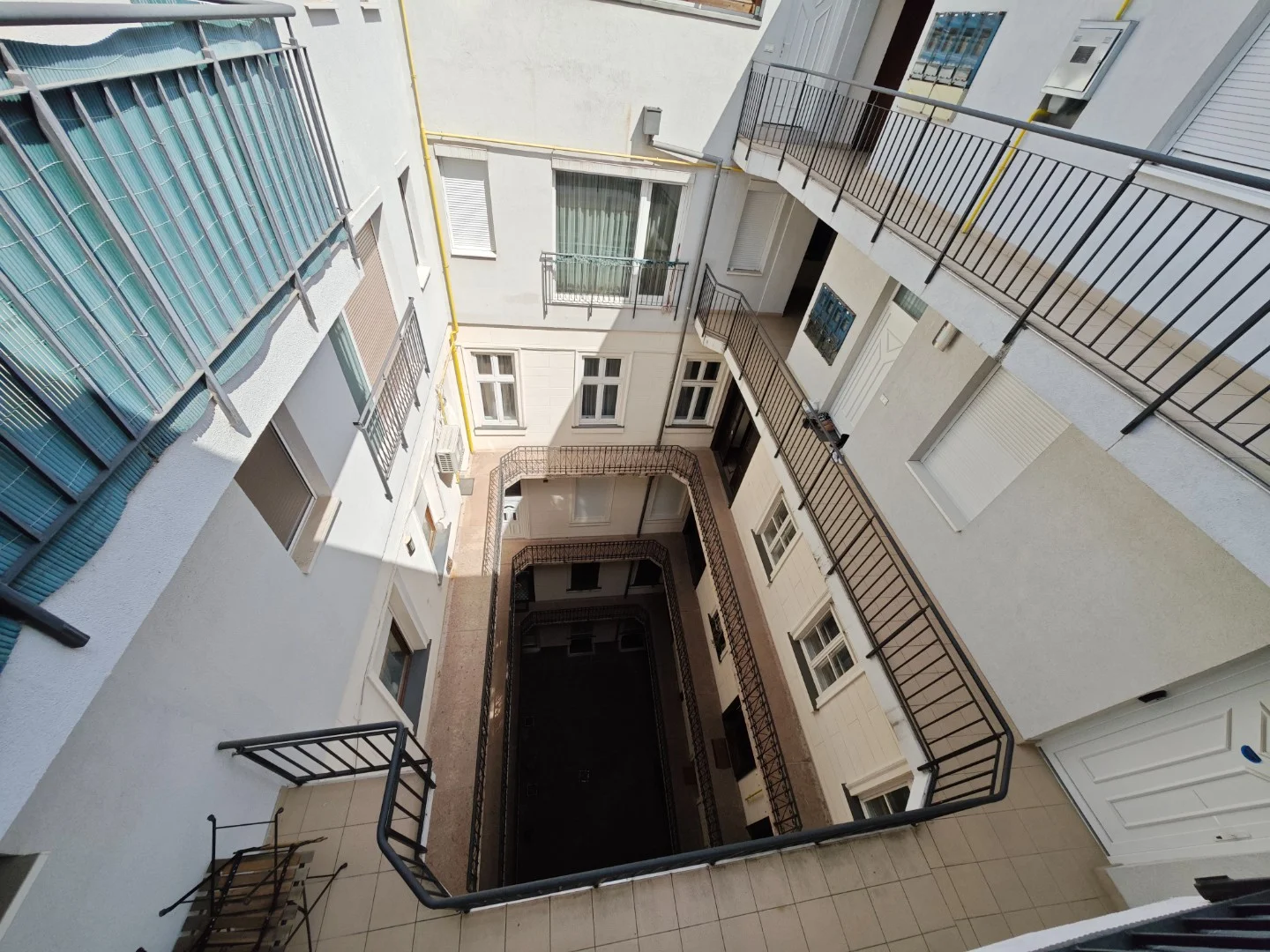 Eladó tégla lakás Budapest 06. ker. Paulay Ede utca - Kép 13