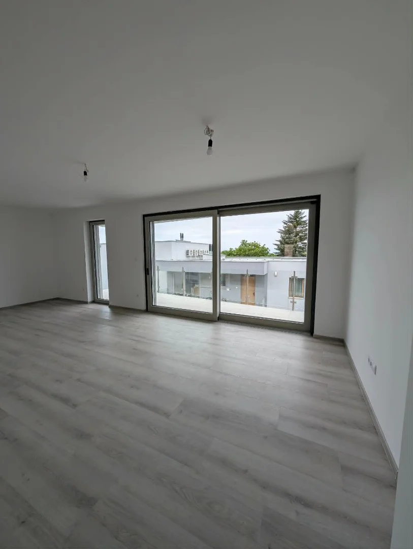 Eladó tégla lakás Pécs - Kép 2