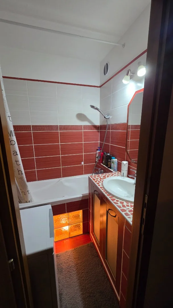Eladó panel lakás Debrecen Kishegyesi út - Kép 12