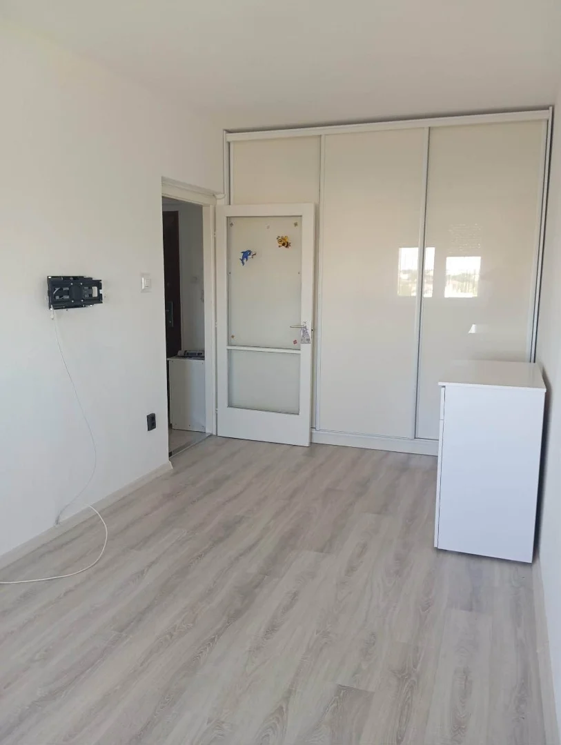 Eladó panel lakás Nyíregyháza Toldi utcán - Kép 4