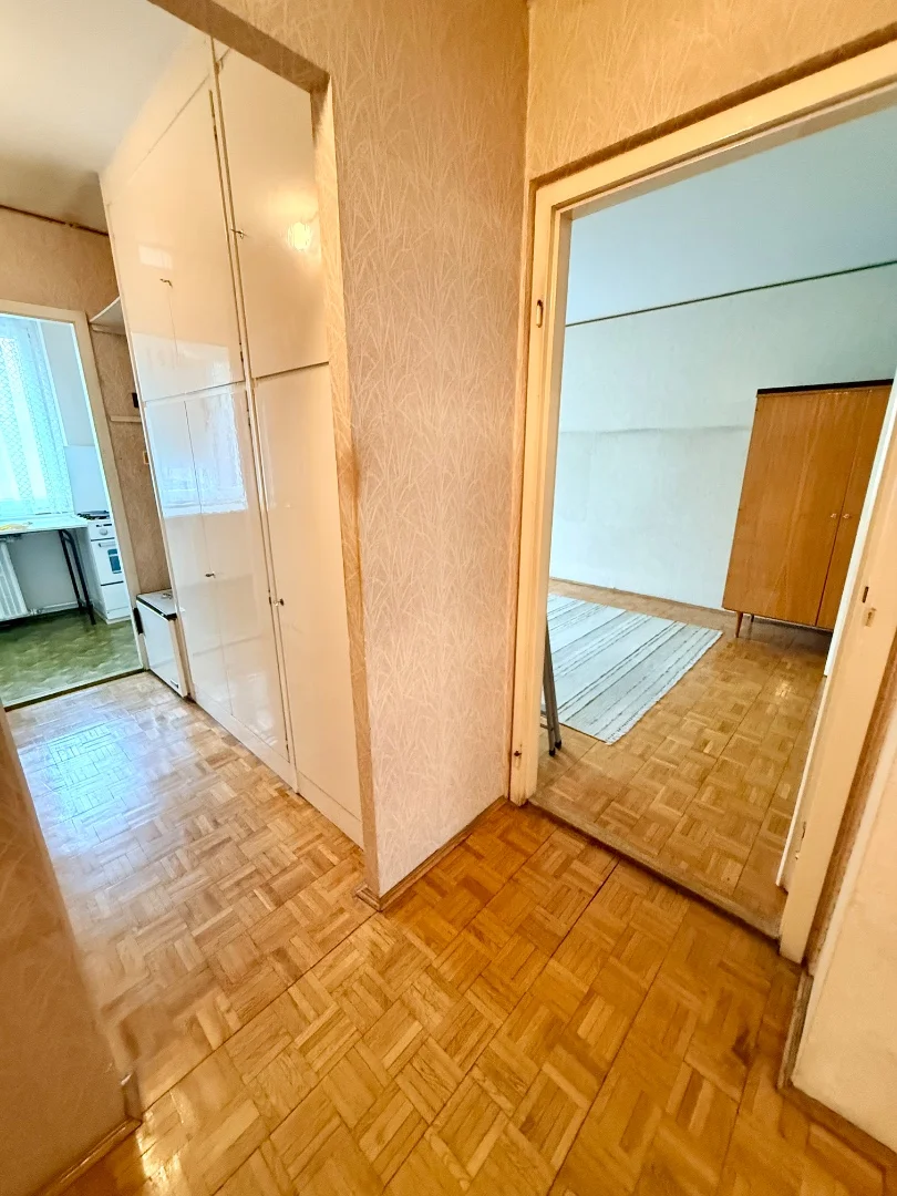 Eladó panel lakás Budapest 03. ker. Vörösvári út - Kép 4