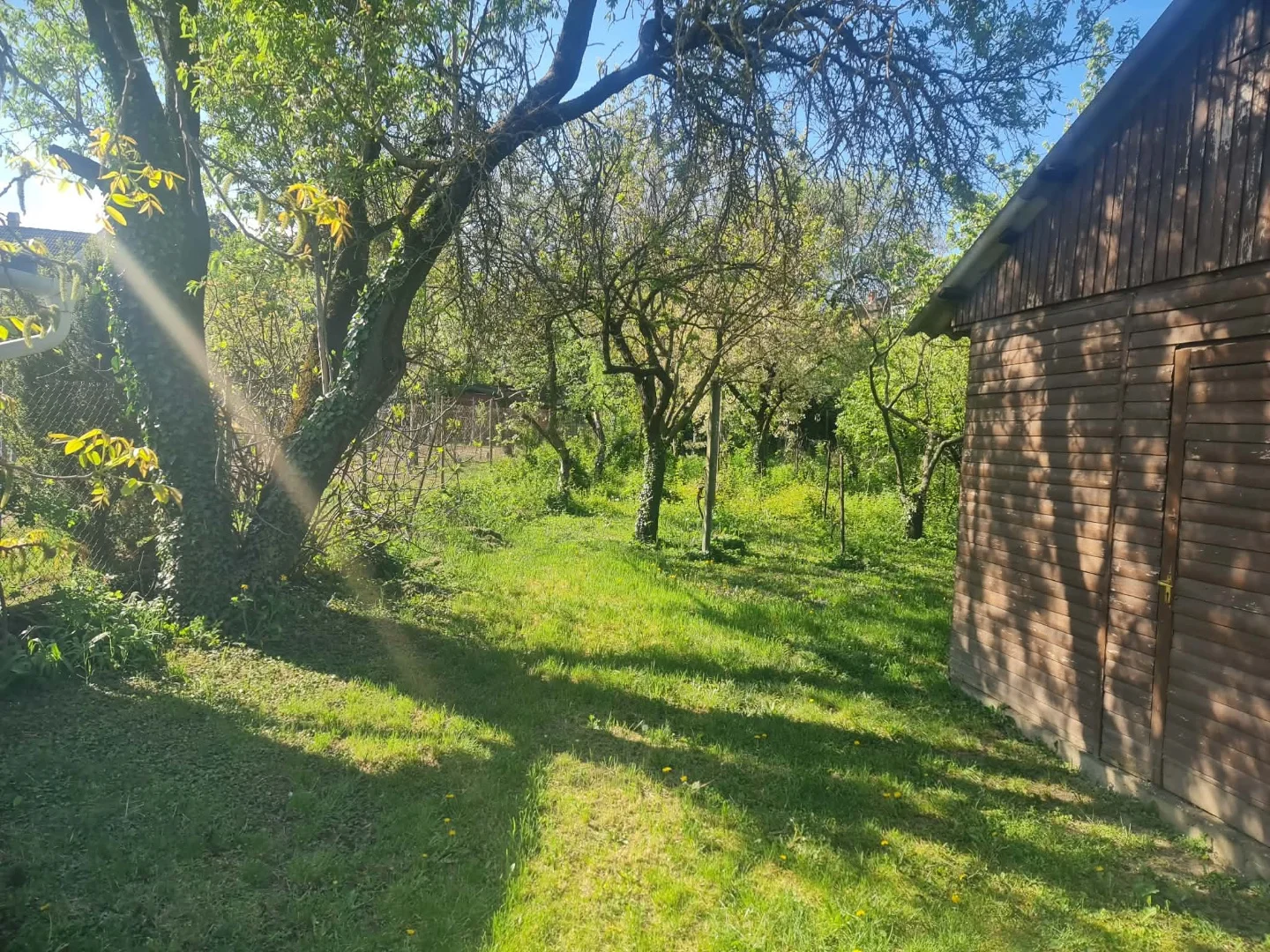 Eladó építési telek Székesfehérvár Zsolnai