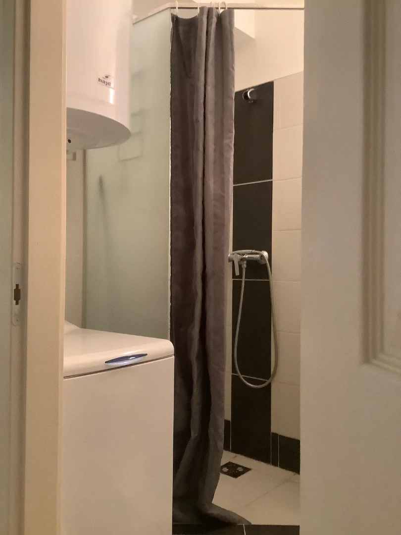 Kiadó tégla lakás Budapest 01. ker. Batthyany - Kép 3