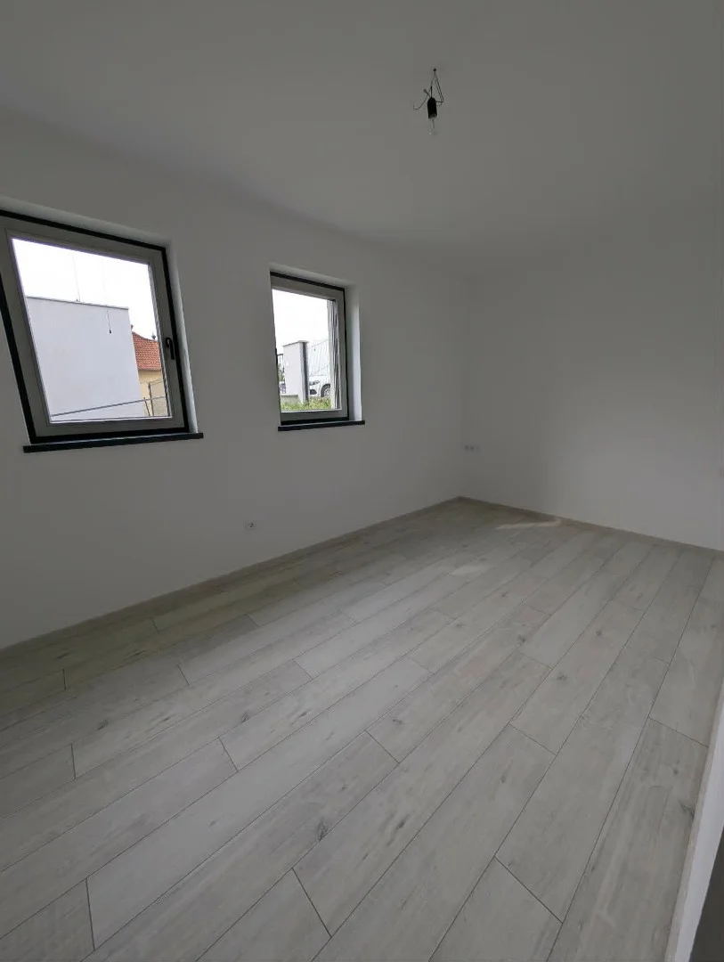 Eladó tégla lakás Pécs - Kép 5