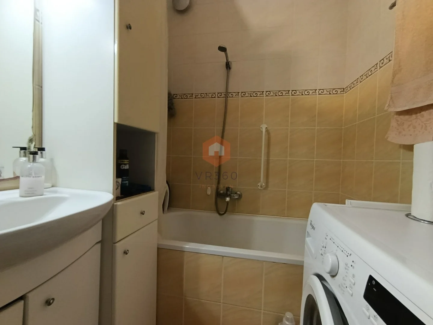 Eladó panel lakás Pécs Olga - Kép 8