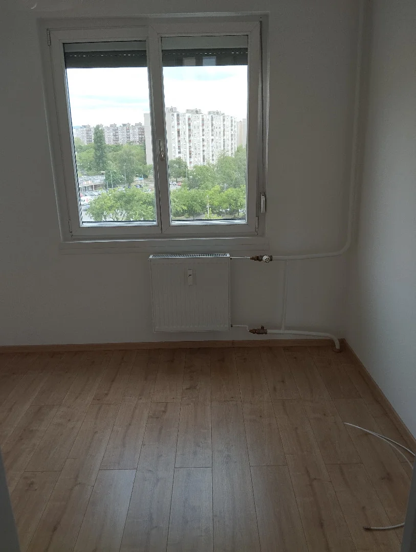 Eladó panel lakás Budapest 04. ker. - Kép 10