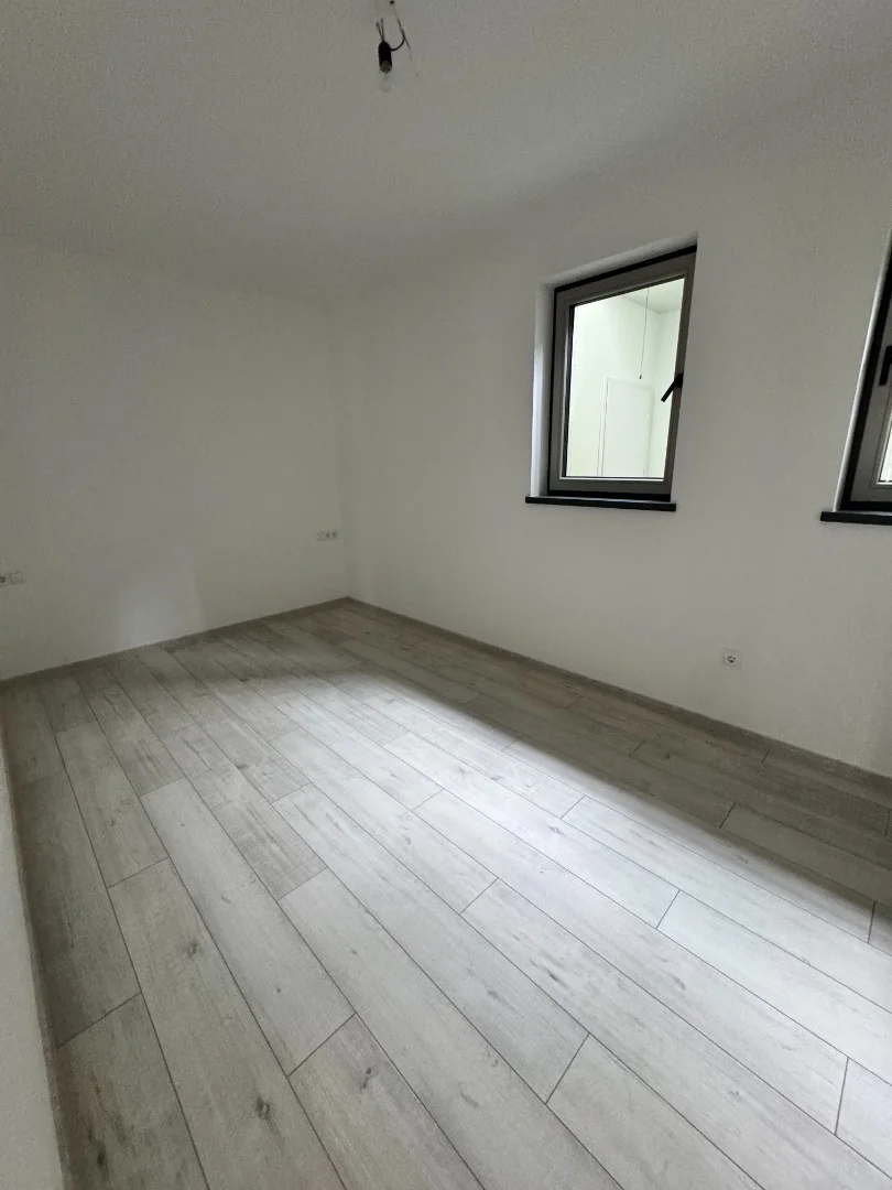 Eladó tégla lakás Pécs Somfa - Kép 2