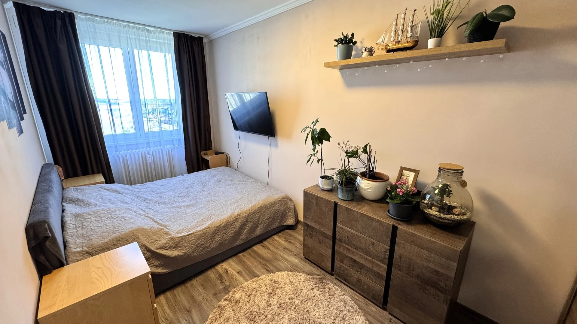 Eladó panel lakás Nyíregyháza Május 1 tér - Kép 4