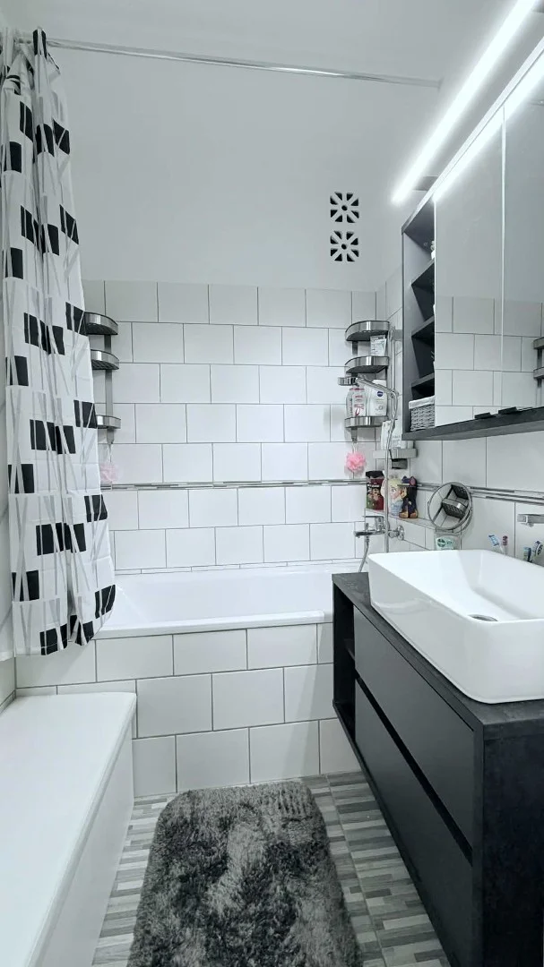 Eladó panel lakás Pécs Acsády Ignác - Kép 3