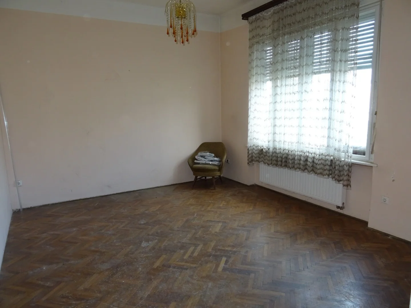 Eladó családi ház Szombathely - Kép 2