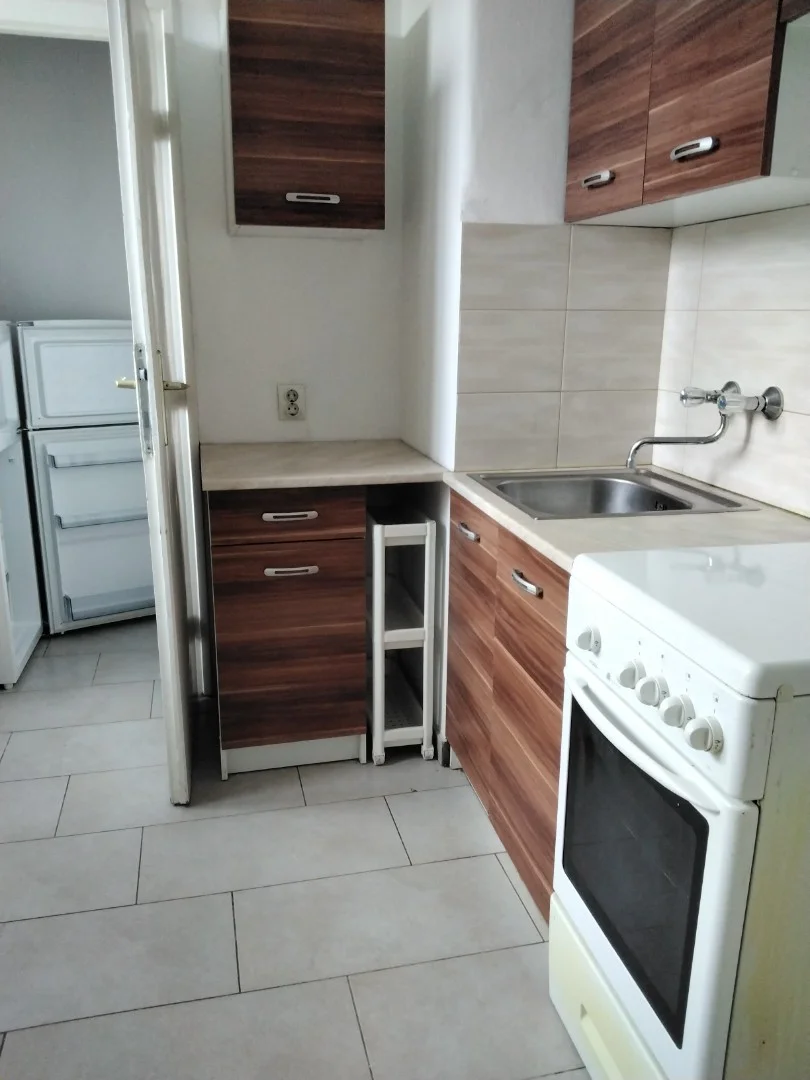 Kiadó tégla lakás Győr Szent István - Kép 7