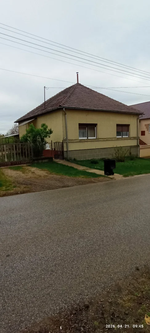 Eladó családi ház Rakamaz Bocskai út - Kép 2
