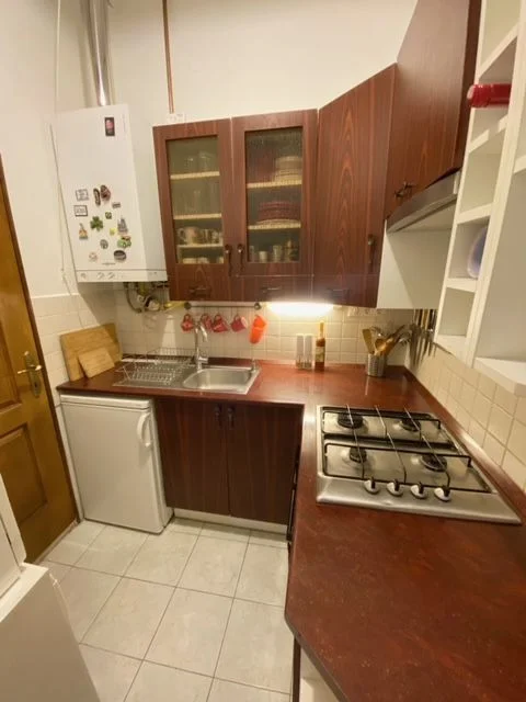 Kiadó tégla lakás Budapest 06. ker. Andrássy út - Kép 5