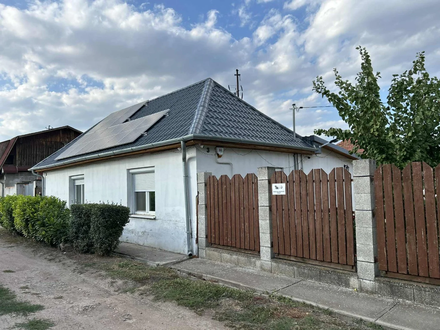 Eladó családi ház Zagyvarékas