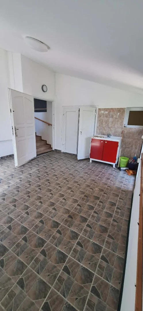 Eladó családi ház Pécs Kodó dűlő - Kép 4