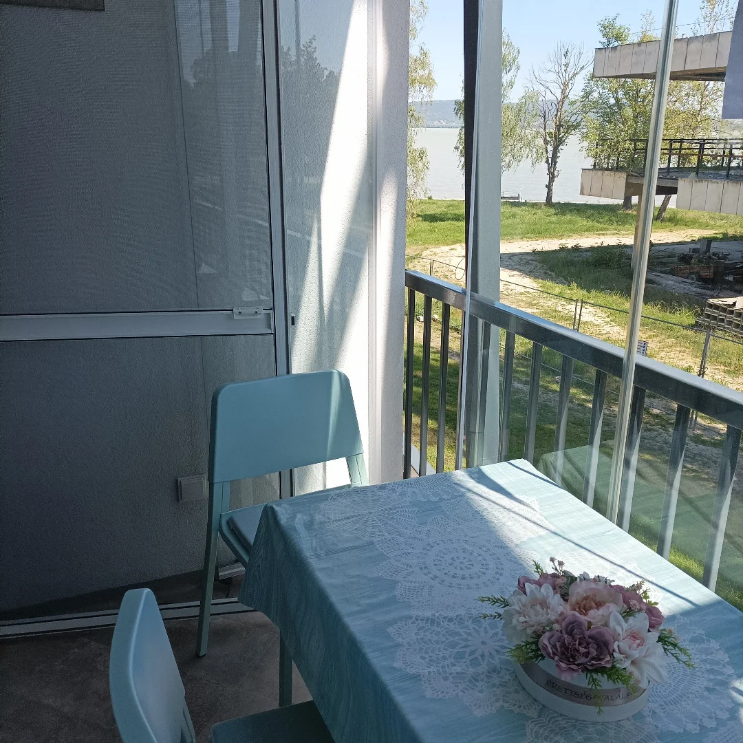 Eladó üdülőházas nyaraló / apartman nyaraló / üdülő Balatonberény Balaton utca - Kép 8