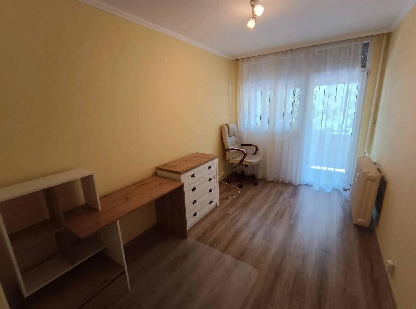 Eladó panel lakás Debrecen Csapó - Kép 11