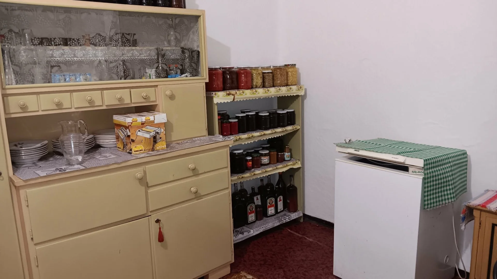 Eladó családi ház Sándorfalva Petőfi utca - Kép 8