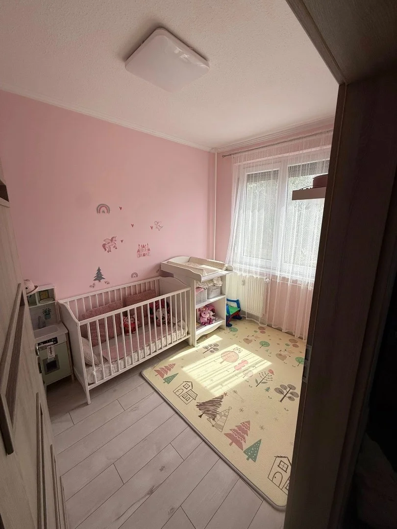 Eladó panel lakás Dunaújváros Lajos király körút - Kép 6