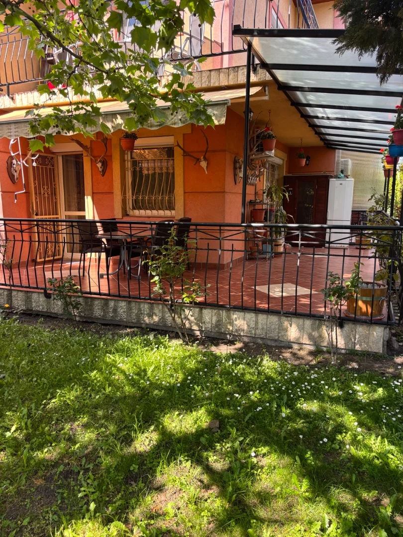 Eladó tégla lakás Budapest 14. ker. Fischer István u - Kép 2