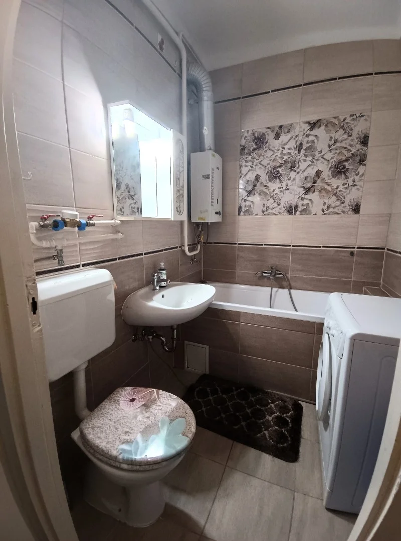 Eladó tégla lakás Debrecen Libakert utca - Kép 12